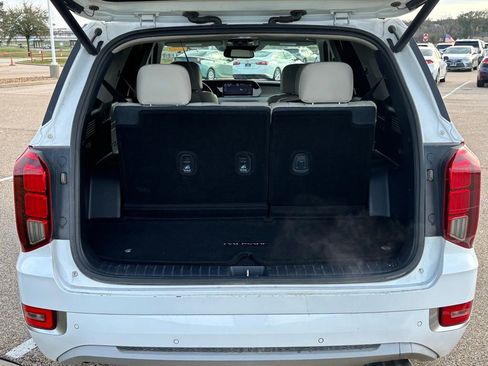 Used 2021 Hyundai Palisade Limited image 6