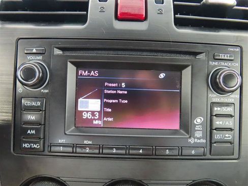 Used 2013 Subaru Crosstrek 2.0i Limited AWD/4WD image 16