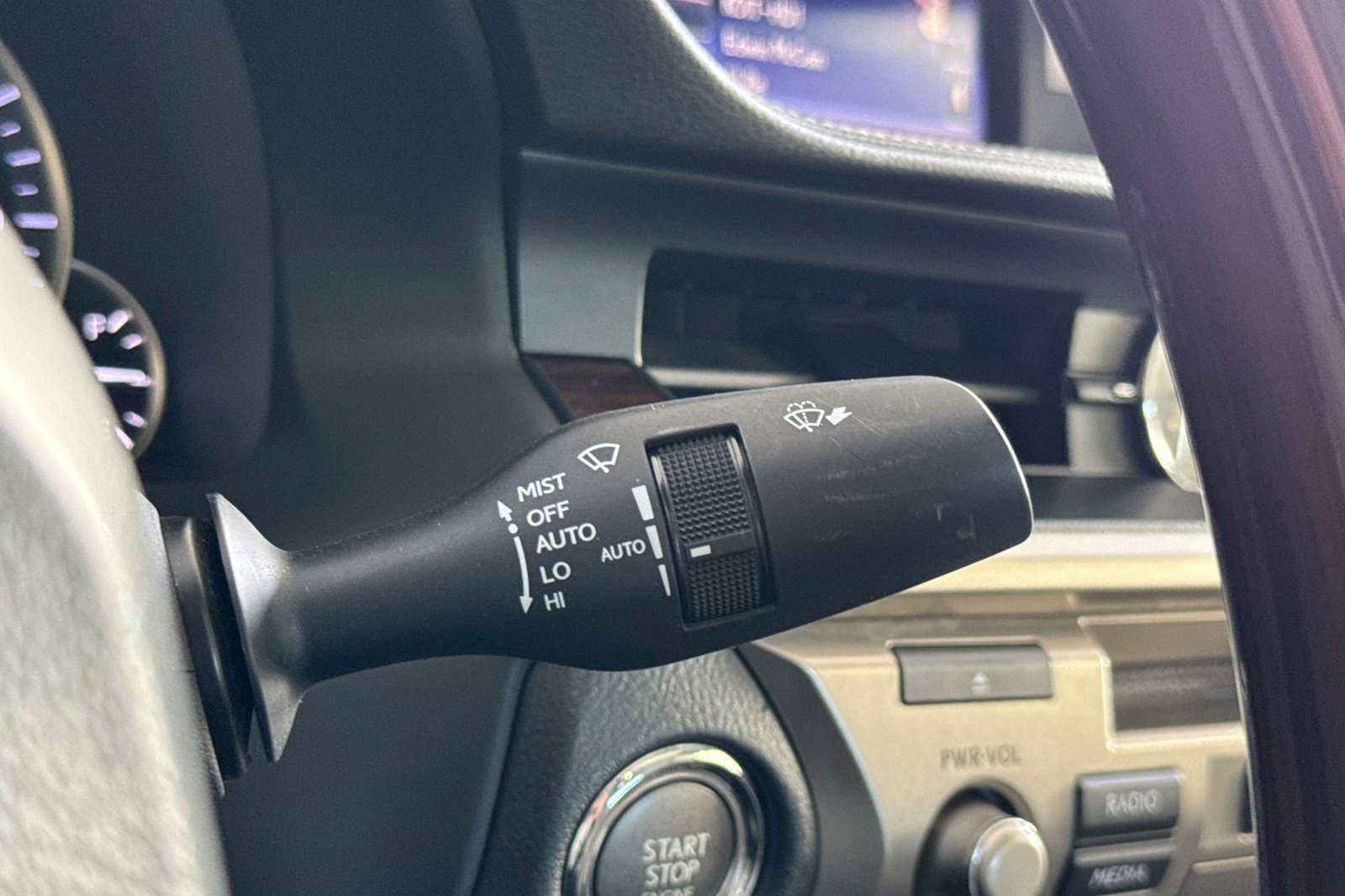 Used 2016 Lexus ES 350 w/ Navigation System Package FWD image 33