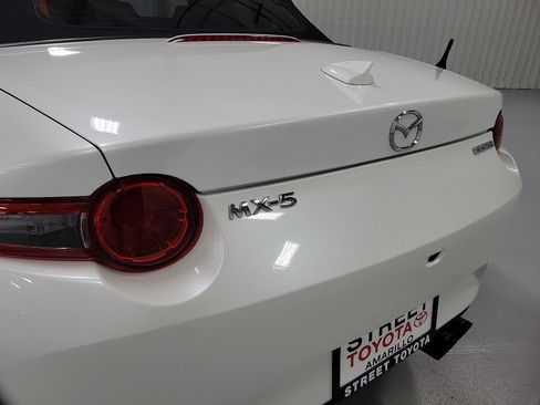 Used 2023 MAZDA MX-5 Miata Grand Touring RWD image 7