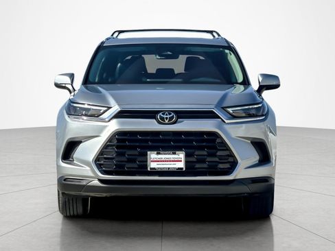 Certified 2026 Toyota Grand Highlander FWD image 8