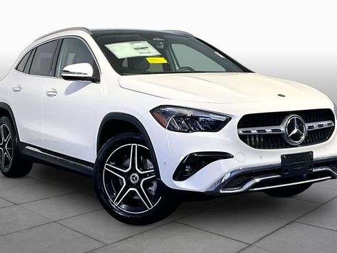 New 2026 Mercedes-Benz GLA 250 4MATIC image 19