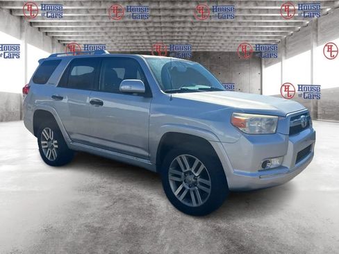 Used 2010 Toyota 4Runner Limited image 3