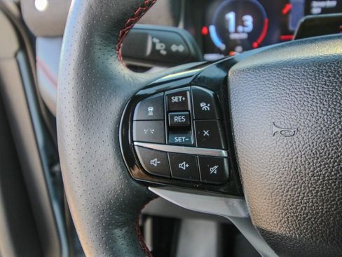 Used 2025 Ford Explorer ST-Line w/ ST-Line Street Pack image 22