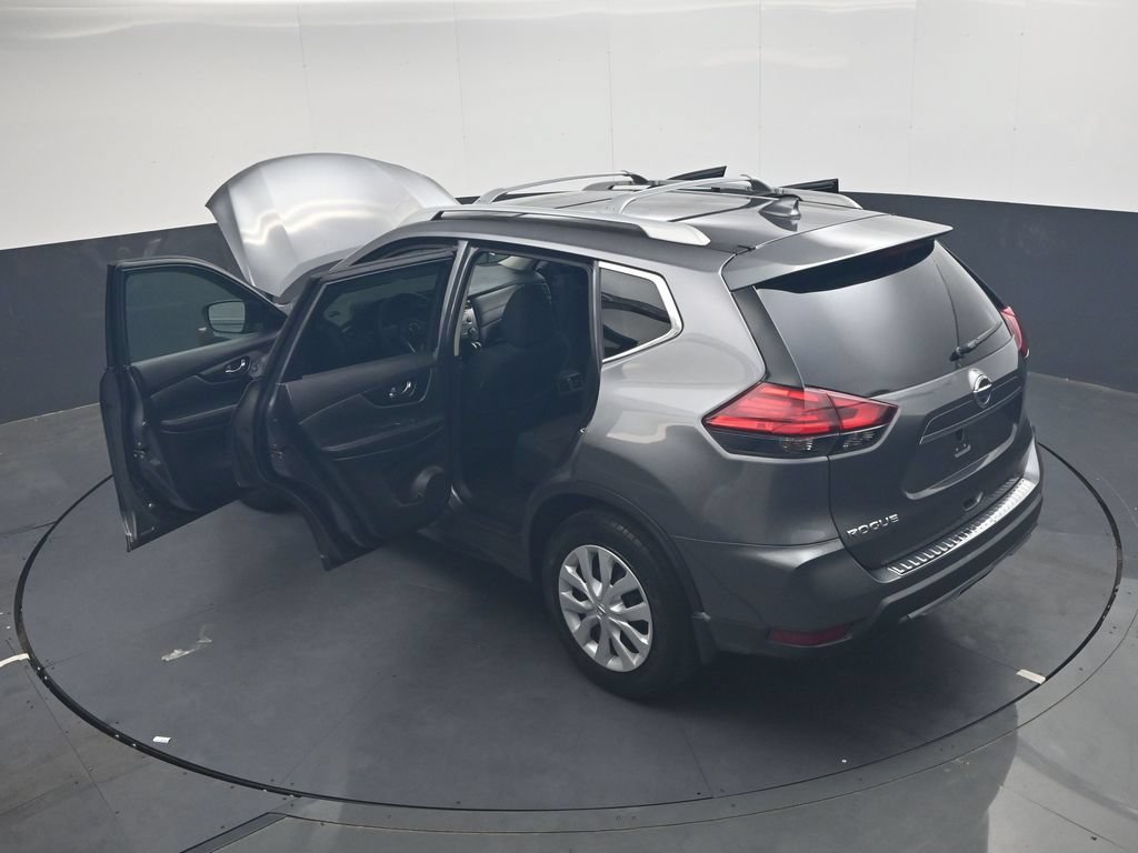 Used 2017 Nissan Rogue S w/ S Appearance Package FWD image 36