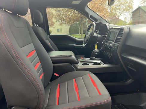 Used 2017 Ford F150 XLT w/ Equipment Group 302A Luxury AWD/4WD image 27