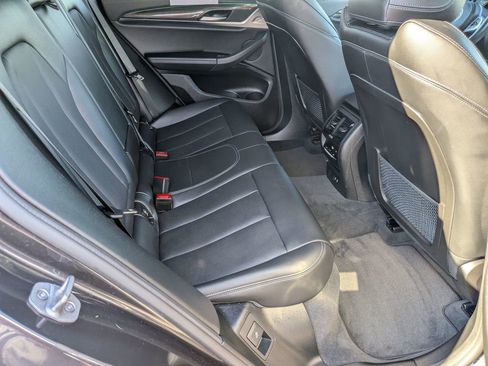 Used 2022 BMW X4 M40i w/ Premium Package image 30