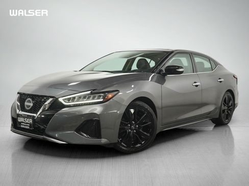 Used 2023 Nissan Maxima SL FWD image 1