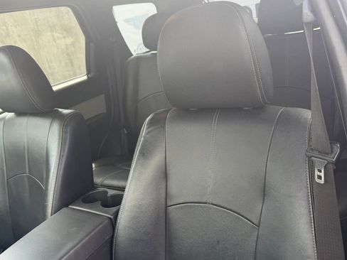 Used 2011 Mercury Mariner Premier FWD image 7