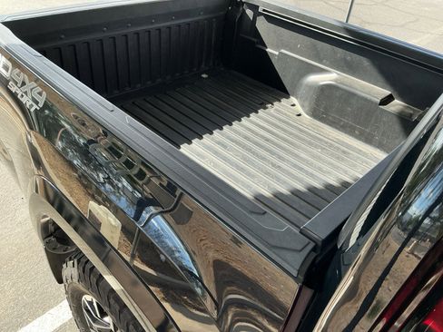 Used 2020 Toyota Tacoma TRD Sport w/ Technology Package image 33