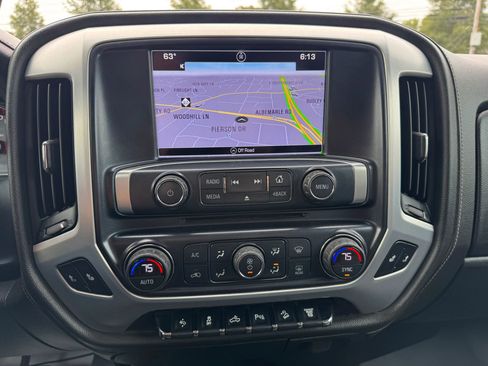 Used 2016 GMC Sierra 3500 SLE image 25