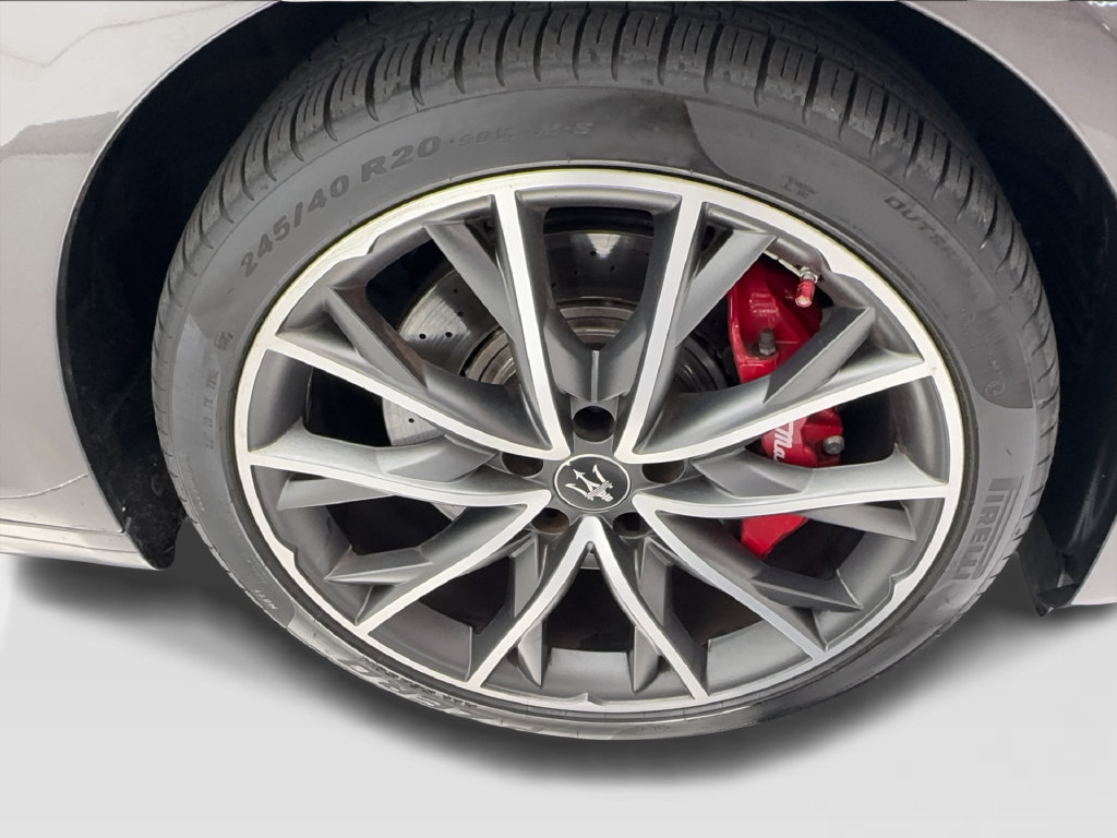 Used 2023 Maserati Ghibli Modena RWD image 16