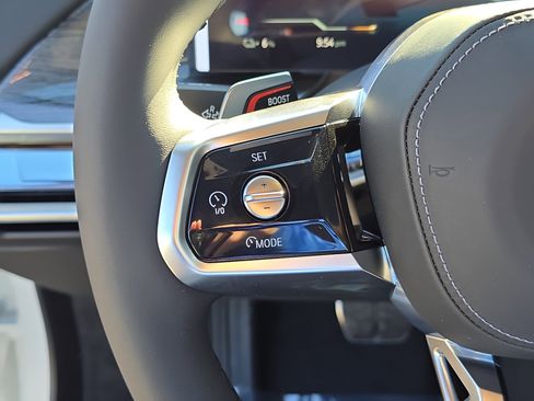 New 2026 BMW i7 eDrive50 w/ M Sport Package image 31