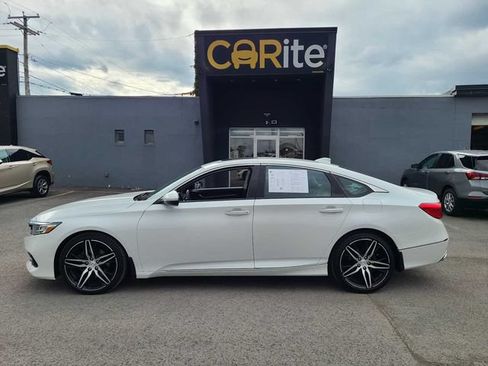 Used 2022 Honda Accord Touring image 12