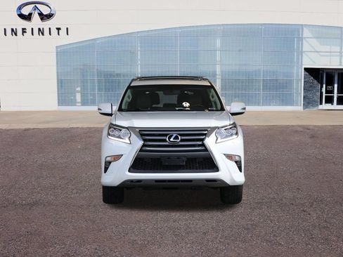 Used 2018 Lexus GX 460 Premium w/ Premium Package AWD/4WD image 11