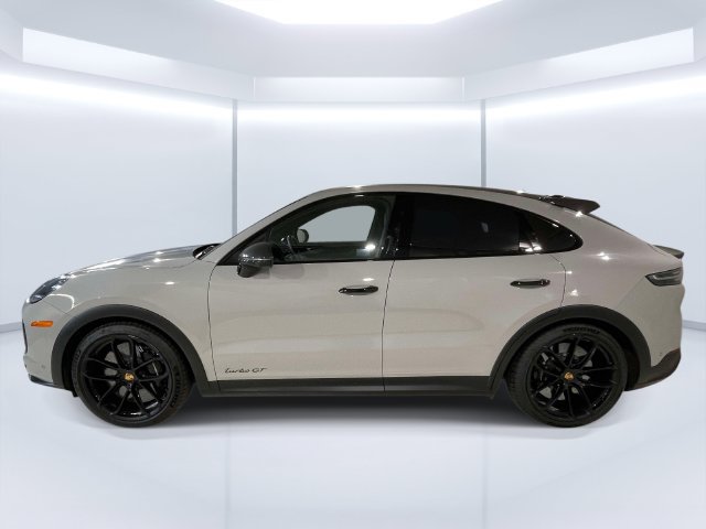 Certified 2023 Porsche Cayenne Turbo GT AWD/4WD image 2
