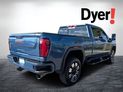 Certified 2024 GMC Sierra 2500 Denali w/ Denali Reserve Package image 3