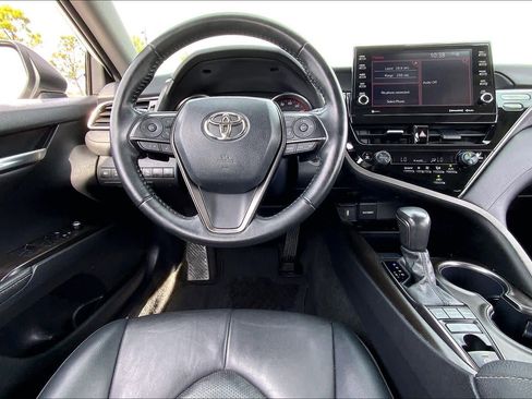 Certified 2022 Toyota Camry XSE image 5