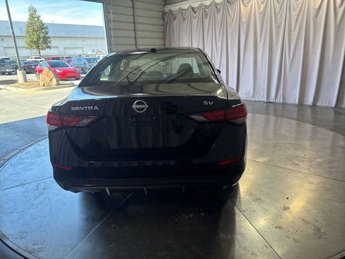 Used 2024 Nissan Sentra SV FWD image 6