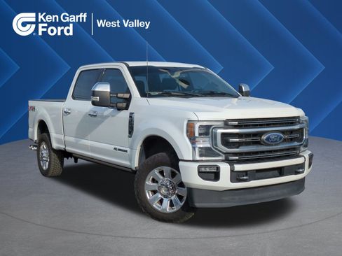 Used 2022 Ford F350 Platinum image 1