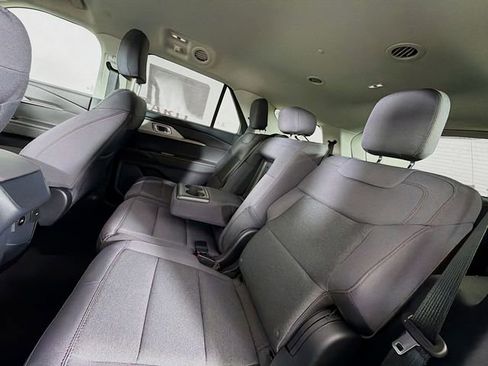 New 2026 Ford Explorer Active image 31