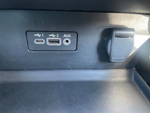 Used 2024 Nissan Altima 2.5 SR image 25