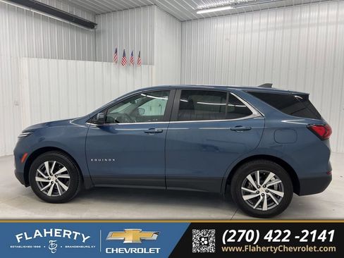 Used 2024 Chevrolet Equinox LT w/ LPO, Floor Liner Package image 5