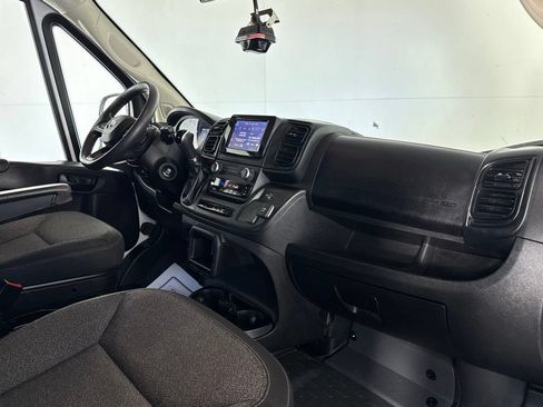 Used 2023 RAM ProMaster 2500 FWD image 33