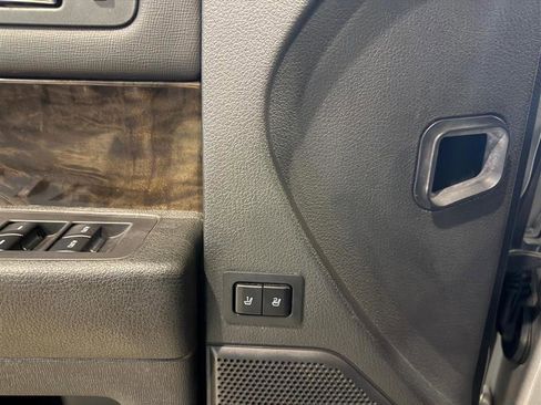 Used 2019 Ford Flex Limited image 28