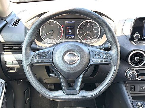 Used 2024 Nissan Sentra S FWD image 27