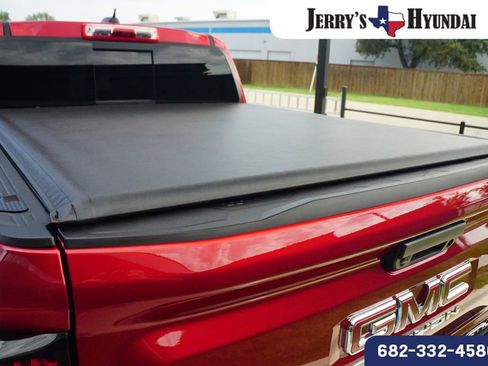 Used 2024 GMC Canyon AT4X image 21