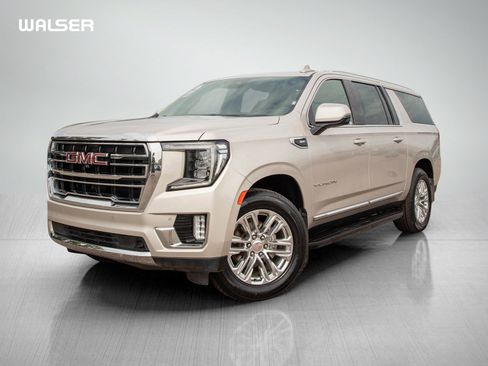 Used 2023 GMC Yukon XL SLT w/ SLT Premium Package AWD/4WD image 1