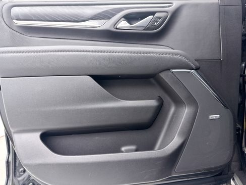 Used 2021 GMC Yukon Denali image 28