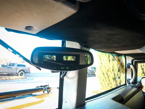 Used 2004 HUMMER H1 4-Door Wagon image 25