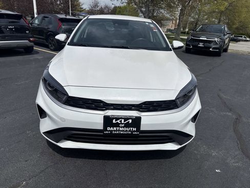 Used 2023 Kia Forte LXS w/ LXS Technology Package FWD image 9