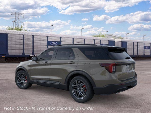 New 2026 Ford Explorer ST-Line w/ ST-Line Street Pack RWD image 4