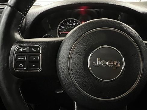 Used 2016 Jeep Wrangler Unlimited Sport w/ Connectivity Group image 32