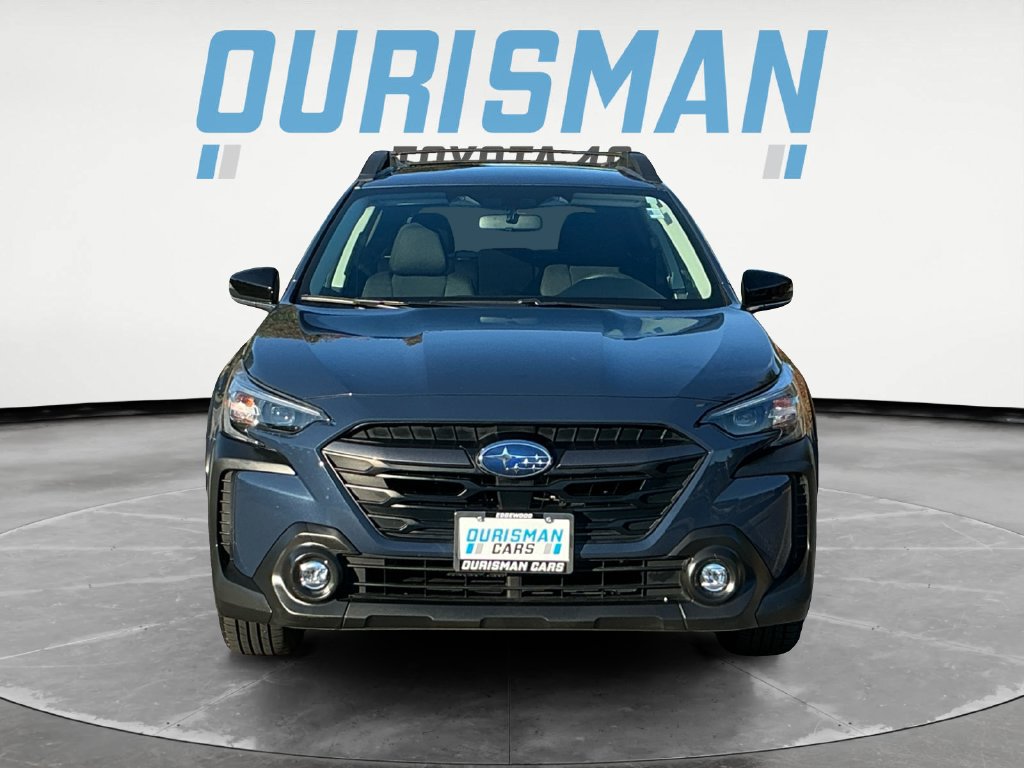 Used 2024 Subaru Outback Premium AWD/4WD image 2