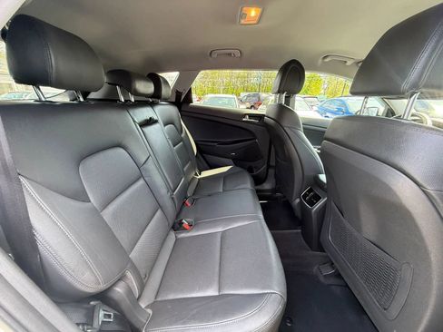 Used 2018 Hyundai Tucson SEL Plus AWD/4WD image 48