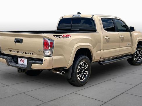 Used 2020 Toyota Tacoma TRD Sport w/ Technology Package AWD/4WD image 13