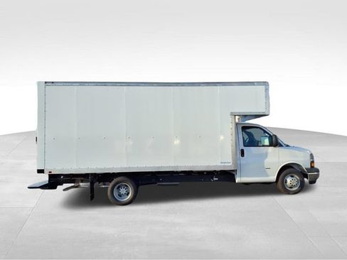 New 2025 Chevrolet Express 3500 w/ Power Convenience Package RWD image 2