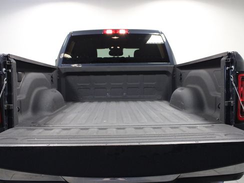 Used 2026 RAM 2500 Big Horn AWD/4WD image 14