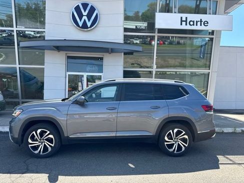 Used 2022 Volkswagen Atlas SEL AWD/4WD image 1
