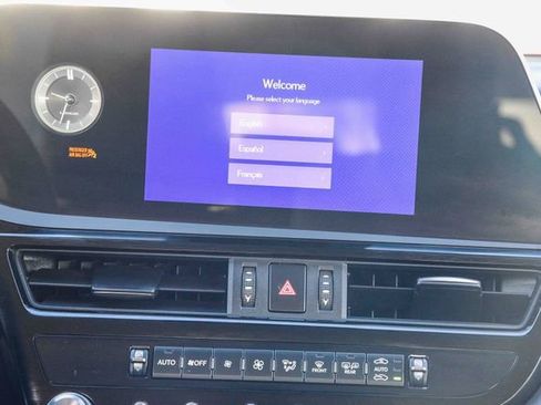 Certified 2023 Lexus ES 350 w/ Accessory Package (Z1) image 16