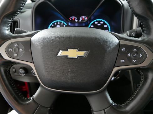 Used 2018 Chevrolet Colorado Z71 AWD/4WD image 25