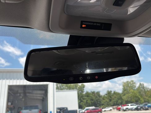 Used 2011 GMC Terrain SLE FWD image 31