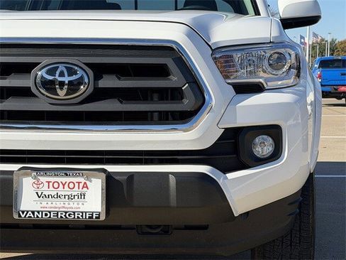 Used 2023 Toyota Tacoma SR5 image 8