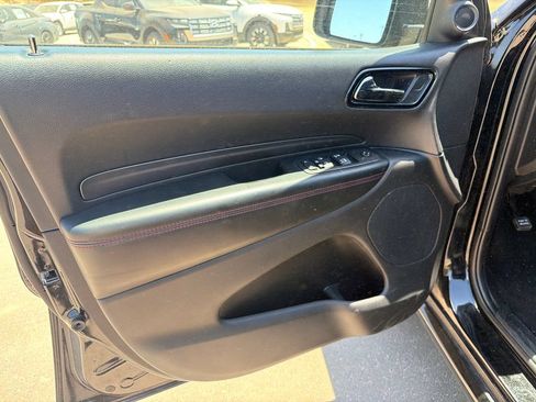 Used 2025 Dodge Durango GT RWD image 10