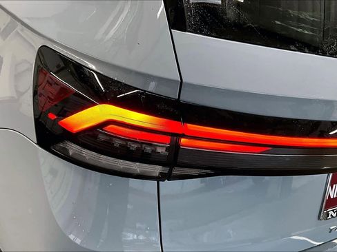 New 2026 Volkswagen Taos SEL image 24