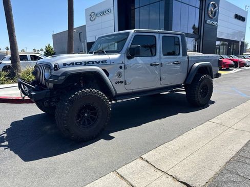 Used 2020 Jeep Gladiator Mojave AWD/4WD image 4